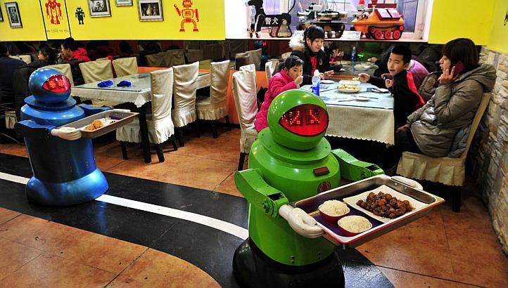 Robots restaurant japonais