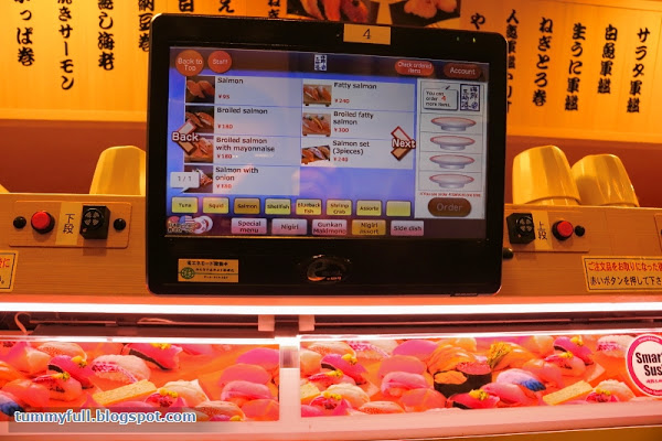Smart sushi restaurant japonais futur